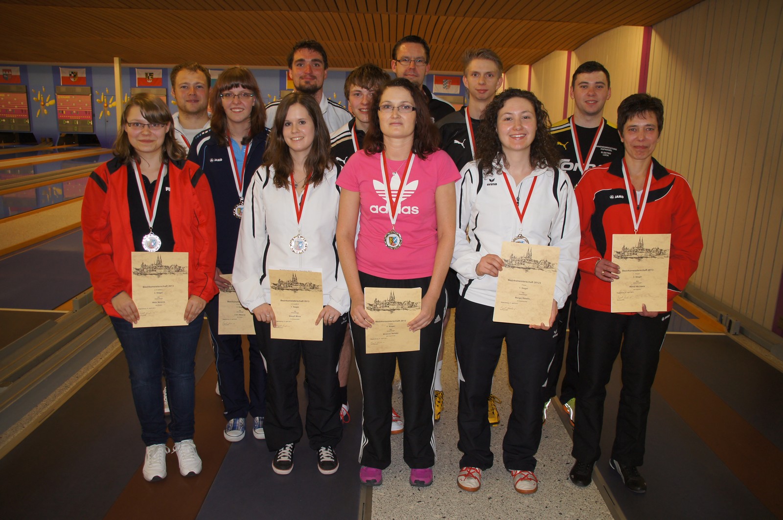 Bezirksmeisterschaft 2013 in Regensburg alle Platzierten in ihren Altersgruppen