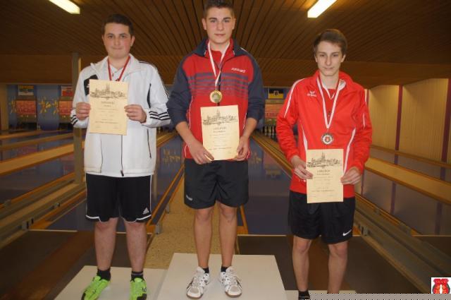 U 18 männlich Platz 2 Karl N., Platz 1 Ziegler M., Platz 2 Kulzer S.
