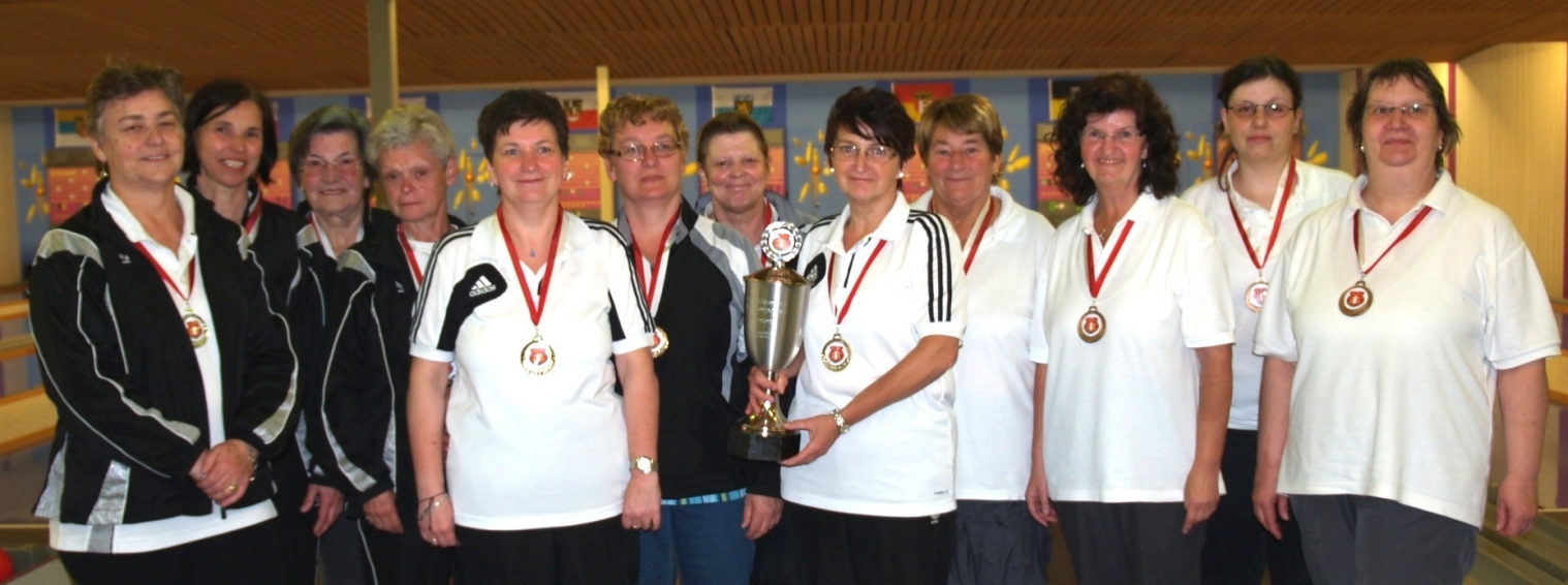 KK-Pokal 2014 Frauen 1. Sportclub 4, 2. SWC Regensburg, 3. TSV Alteglofsheim